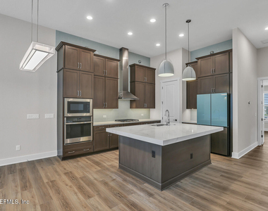 459 Crestview Drive - Photo Thumbnail 22