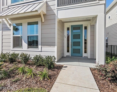 459 Crestview Drive - Photo Thumbnail 1