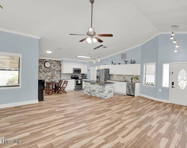 406 Cranes Landing Court - Photo Thumbnail 5