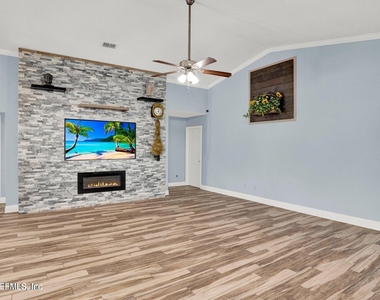 406 Cranes Landing Court - Photo Thumbnail 4