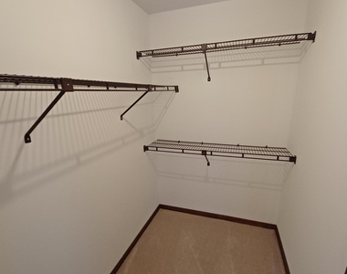 2295 Foxwood Drive - Photo Thumbnail 23