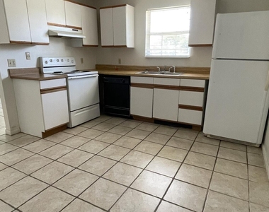 1845 Old Moultrie Road - Photo Thumbnail 3