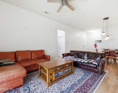 13792 Herons Landing Way - Photo Thumbnail 7