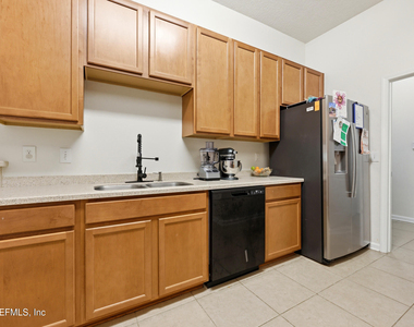 13792 Herons Landing Way - Photo Thumbnail 11