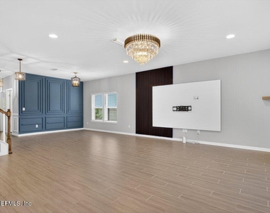 21 Yardley Court - Photo Thumbnail 19