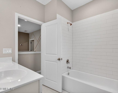 21 Yardley Court - Photo Thumbnail 38