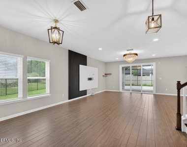 21 Yardley Court - Photo Thumbnail 11