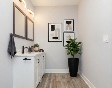 6334 S Langley Avenue - Photo Thumbnail 6