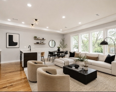 6334 S Langley Avenue - Photo Thumbnail 1