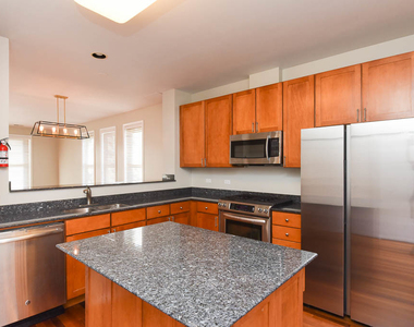 1000 N Crosby Street - Photo Thumbnail 1