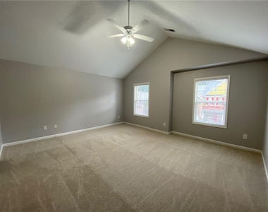 397 Creek Manor Way - Photo Thumbnail 21