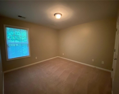 397 Creek Manor Way - Photo Thumbnail 26