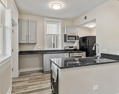 2630 W Division Street - Photo Thumbnail 1
