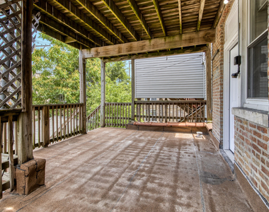 2630 W Division Street - Photo Thumbnail 17
