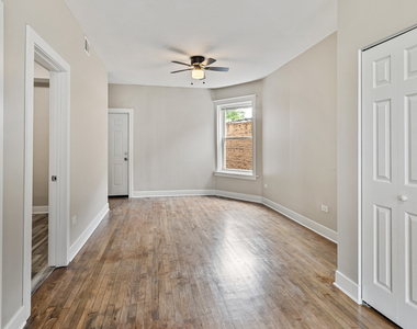 2630 W Division Street - Photo Thumbnail 7