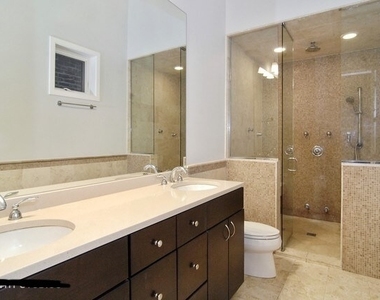 813 N May Street - Photo Thumbnail 5