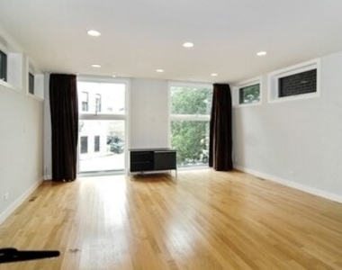 813 N May Street - Photo Thumbnail 6