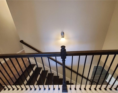 165 Canvas Ives Drive - Photo Thumbnail 12