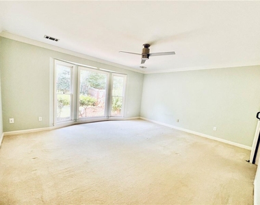 205 Kinderhill Court - Photo Thumbnail 22