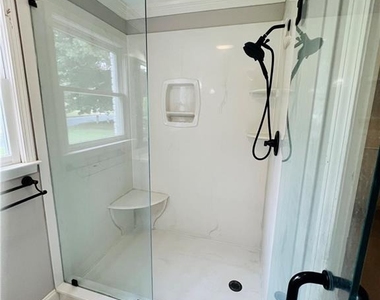 205 Kinderhill Court - Photo Thumbnail 25