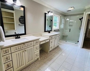205 Kinderhill Court - Photo Thumbnail 24