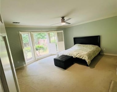 205 Kinderhill Court - Photo Thumbnail 23