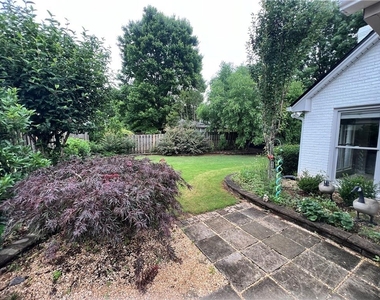 205 Kinderhill Court - Photo Thumbnail 14