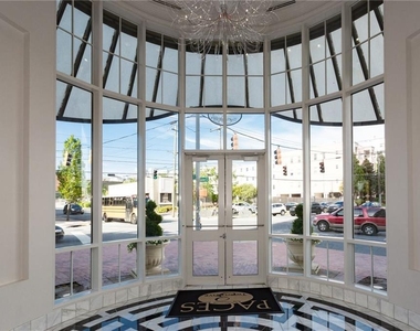 325 E Paces Ferry Road Ne - Photo Thumbnail 1