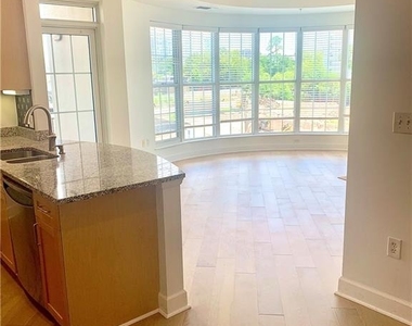 325 E Paces Ferry Road Ne - Photo Thumbnail 13