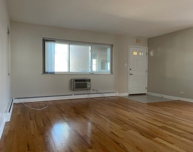 1019 Peterson Avenue - Photo Thumbnail 8