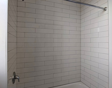 2814 N Troy Street - Photo Thumbnail 10