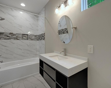 3336 Creatwood Trail Se - Photo Thumbnail 10