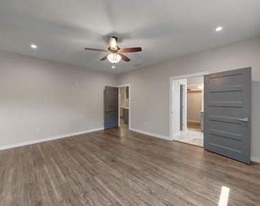 3336 Creatwood Trail Se - Photo Thumbnail 16