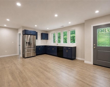 3336 Creatwood Trail Se - Photo Thumbnail 26
