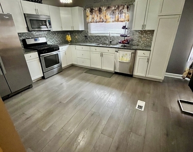 56 Timberlane Road - Photo Thumbnail 6