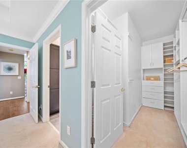 3636 Habersham Road Nw - Photo Thumbnail 21