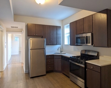 2814 N Troy Street - Photo Thumbnail 5