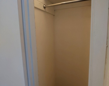 2319 N Kedzie Boulevard - Photo Thumbnail 16