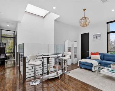 721 Longleaf Drive Ne - Photo Thumbnail 31