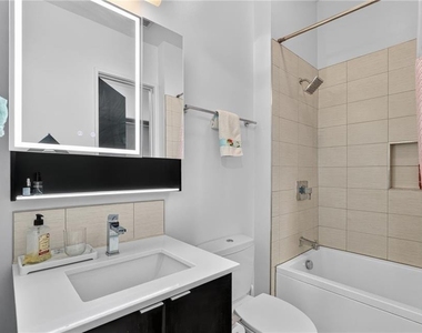 721 Longleaf Drive Ne - Photo Thumbnail 25