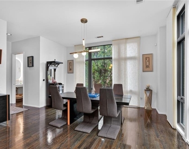 721 Longleaf Drive Ne - Photo Thumbnail 18