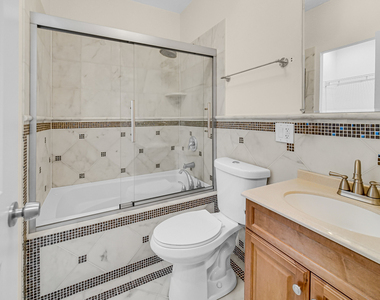 2951 N Allen Street - Photo Thumbnail 4