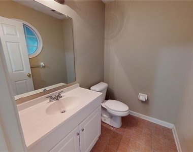 110 Beaverwood Lane - Photo Thumbnail 6