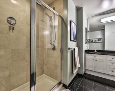1201 W Adams Street - Photo Thumbnail 6