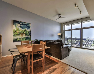1201 W Adams Street - Photo Thumbnail 4