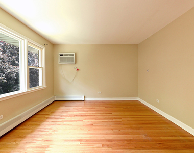 1018 S 11th Avenue - Photo Thumbnail 2