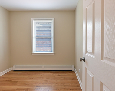 1018 S 11th Avenue - Photo Thumbnail 7