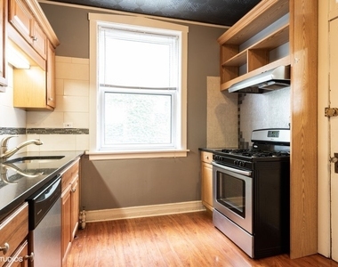 1253 W Byron Street - Photo Thumbnail 8