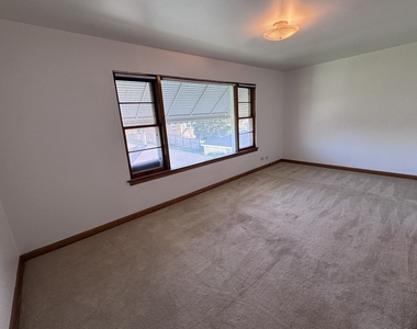 10315 Chaucer Street - Photo Thumbnail 18
