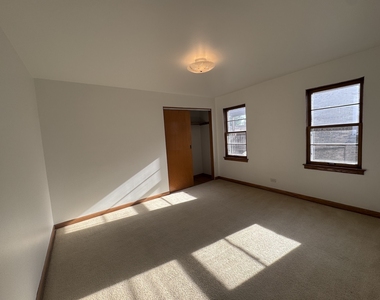 10315 Chaucer Street - Photo Thumbnail 10